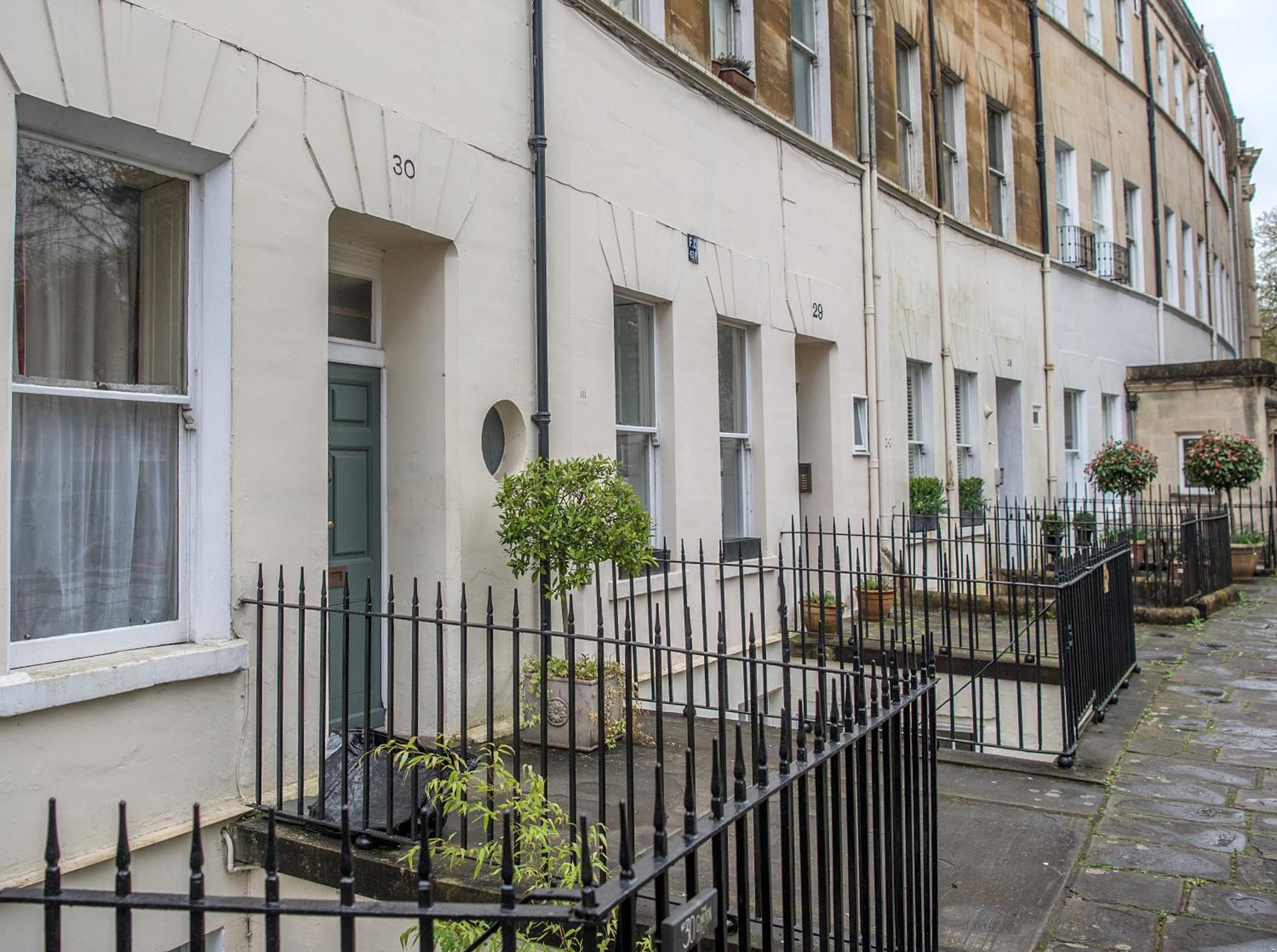 Grosvenor Pad - Lovely 2-Bed Flat - Free On Street Parking Bath Exterior photo